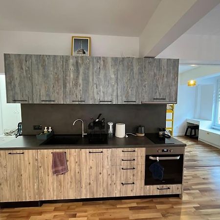 Family Friendly Downtown Apart София Экстерьер фото